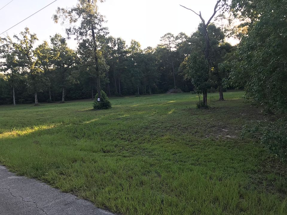 2nd image of 144 Magnolia Bnd