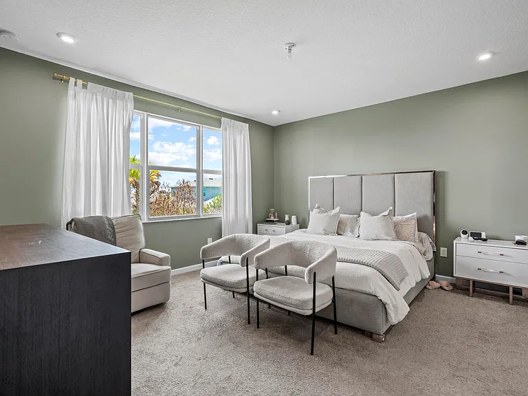 10700 SW Gloriana St — Photo 30