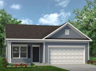 40 Chardonnay Dr, Lillington, NC 27546