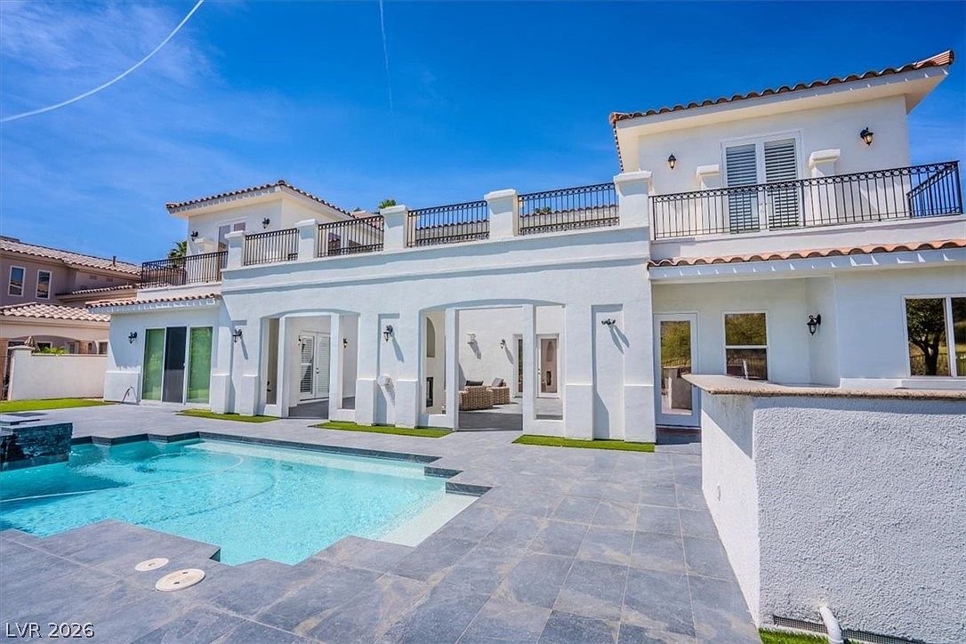 42 Grand Miramar Dr