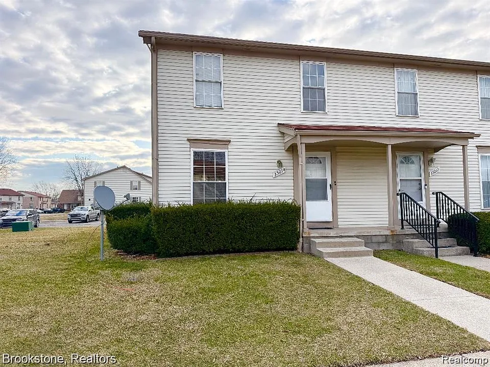 35214 Taffy Dr #66