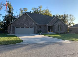 2005 Galway Trl, Madison, IN 47250
