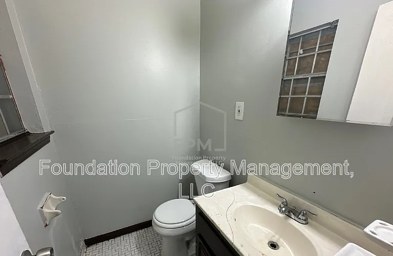 5043 Bowdoin Dr — Photo 11