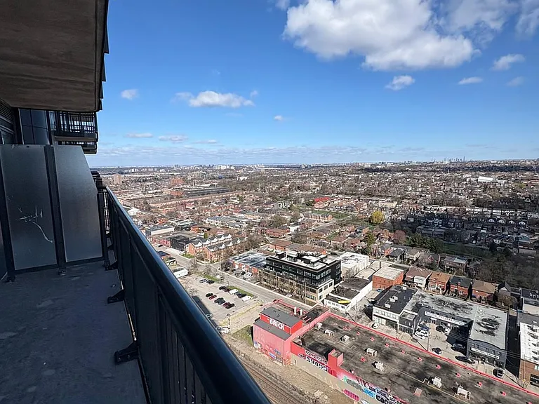 1185 Dupont St #2506 — Photo 16