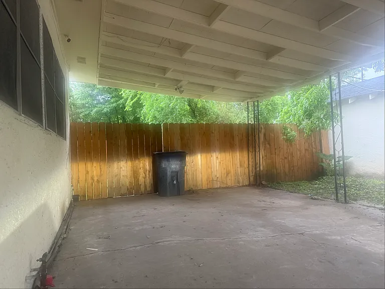 5106 Bradley St — Photo 7