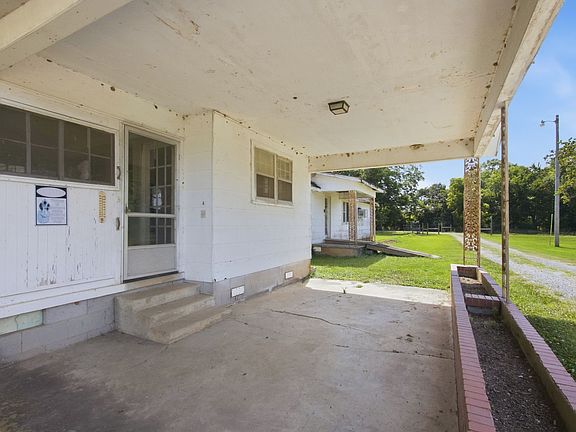 5th image of 148 Wade Jennings Rd