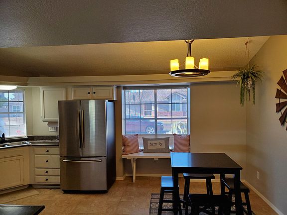 5th image of 7921 W Columbine Dr