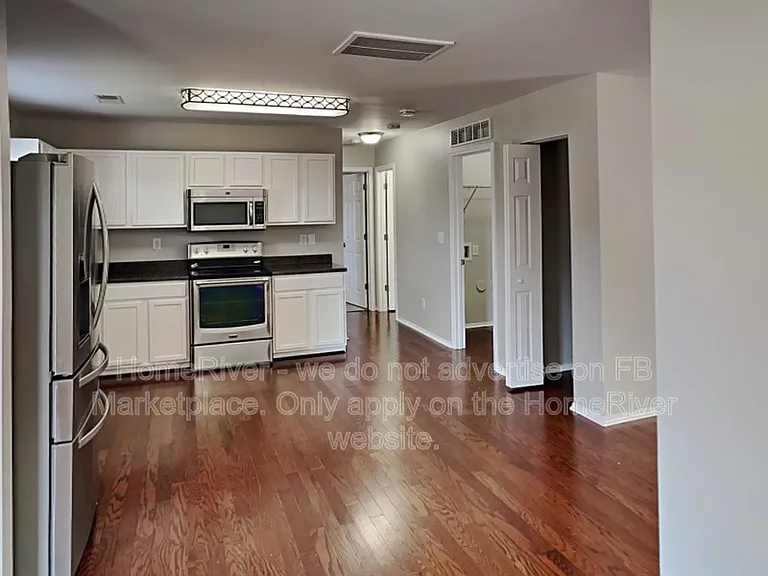 4419 Westhill Pl — Photo 7