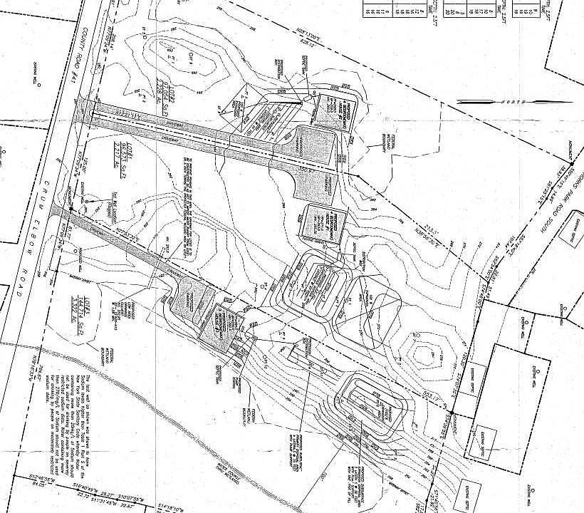 2nd image of Crum Elbow Rd