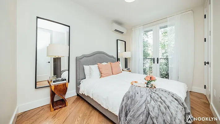 Rented by Nooklyn NYC LLC | media 30