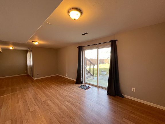 5th image of 517 E Norma Lee Ave