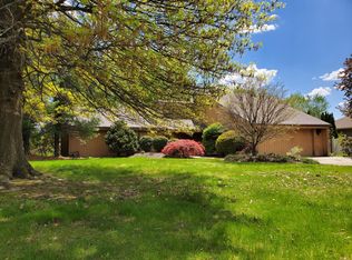 105 Shady Ln, Olyphant, PA 18447