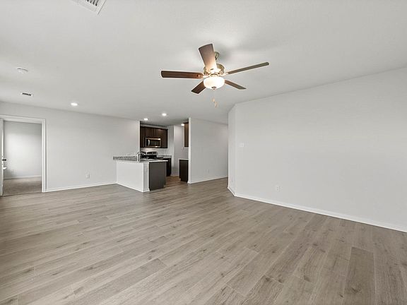 5th image of 9964 Voyager Ln