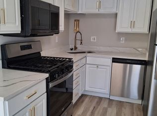 7618 Whitcomb St APT C, Merrillville, IN 46410