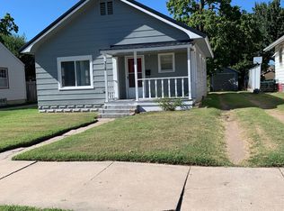 318 W 14th Ave, Hutchinson, KS 67501