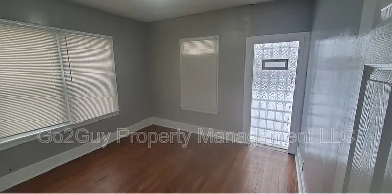 14883 Holmur St — Photo 2