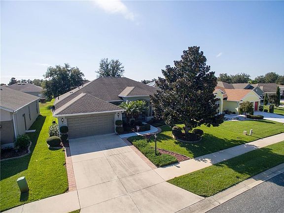 4th image of 25305 Forest Oak Ct