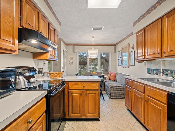3rd image of 5508 Green Dolphin Way
