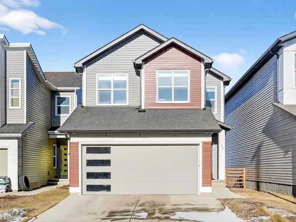 77 NW Belvedere Dr SE, Calgary, AB T2A 7Y1