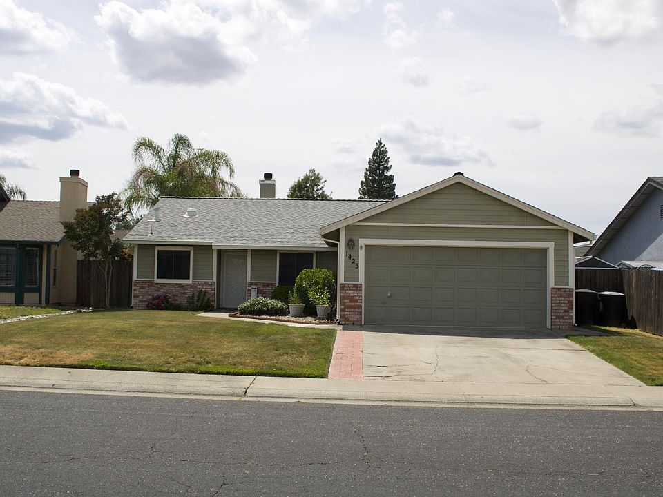 1st image of 1423 Santa Fe Cir
