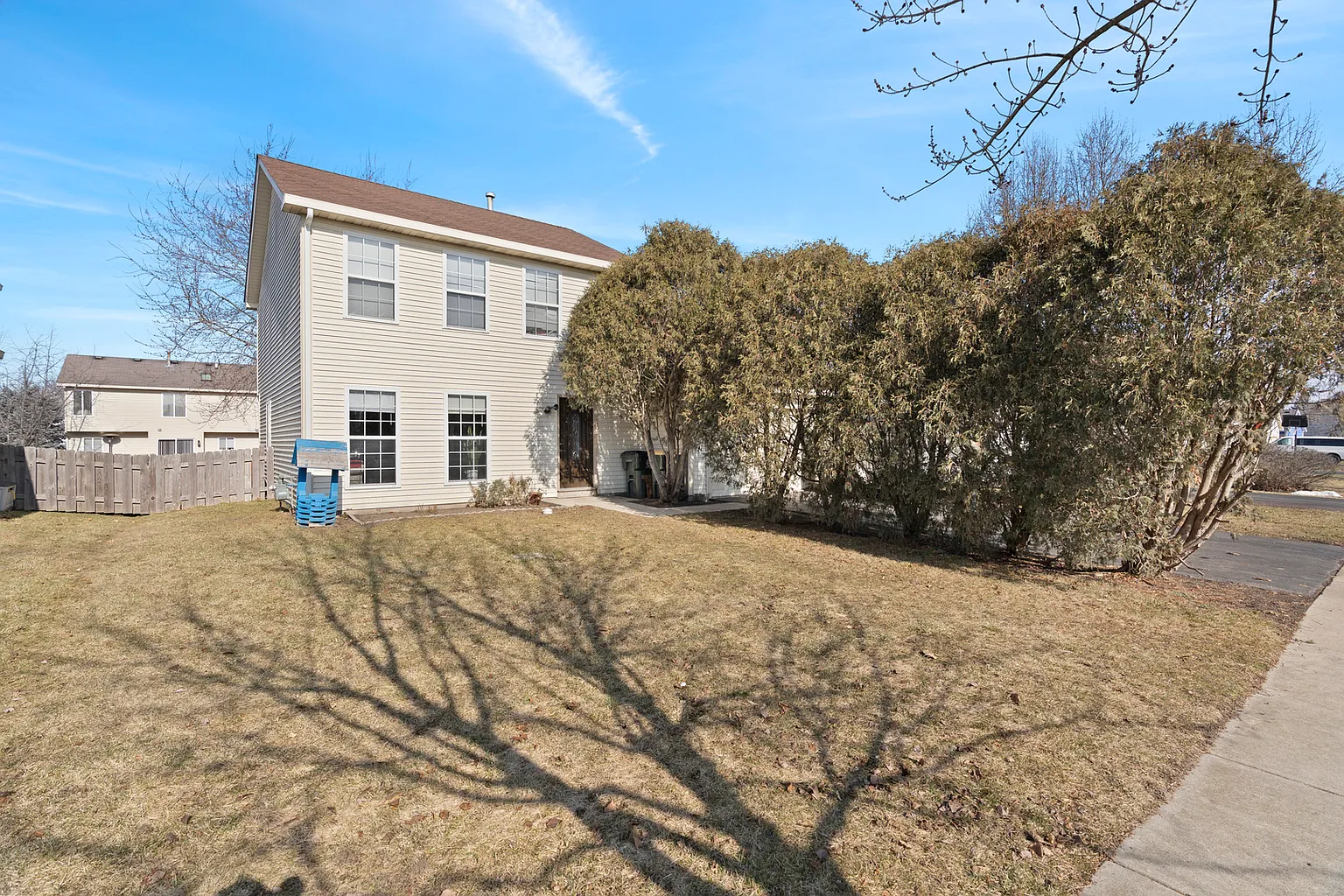 1254 E Fox Chase Dr photo 1