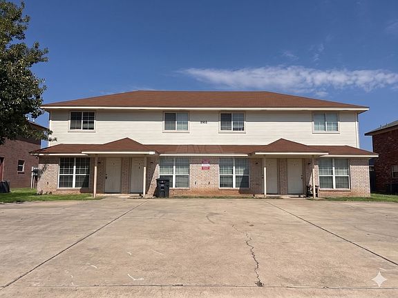 2nd image of 1911 Monte Carlo Ln APT A