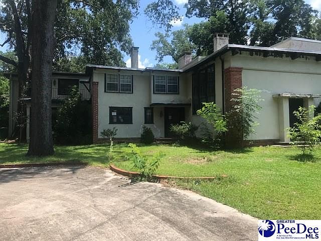 1st image of 325 Laurel Oak St