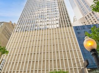 100 E Walton St APT 14G, Chicago, IL 60611