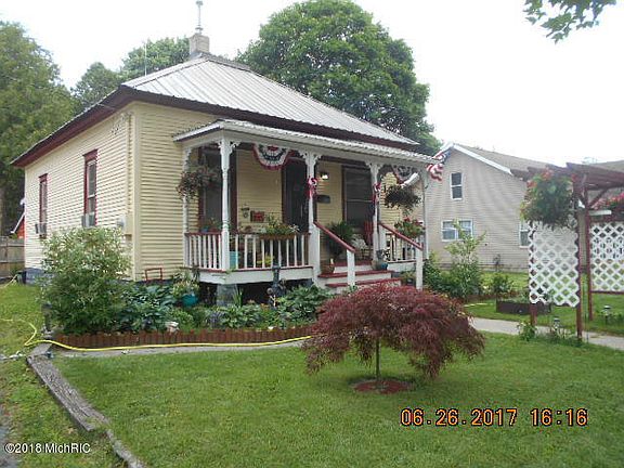 2nd image of 503 S Main St