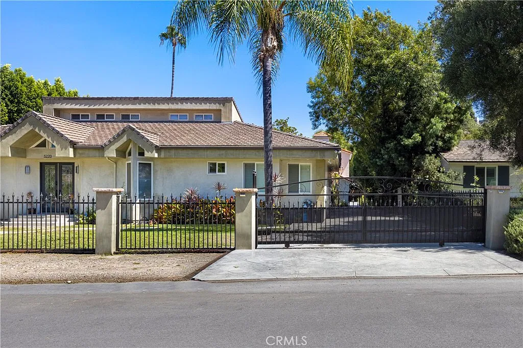 3 bed, 2948 sqft, $4,000 — Photo 1
