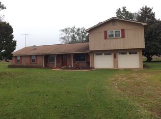 265 Chunn Ln, Atmore, AL 36502