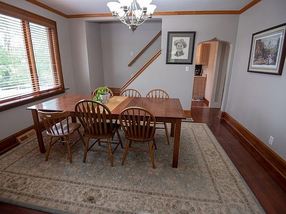 5th image of 1640 Kellywood Ave