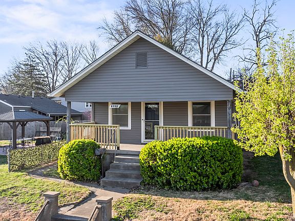 4th image of 3609 Strong Ave