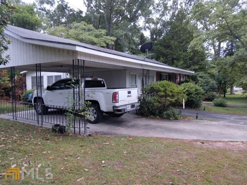 209 9th Ave, Eastman, GA 31023 MLS 20054862 Zillow