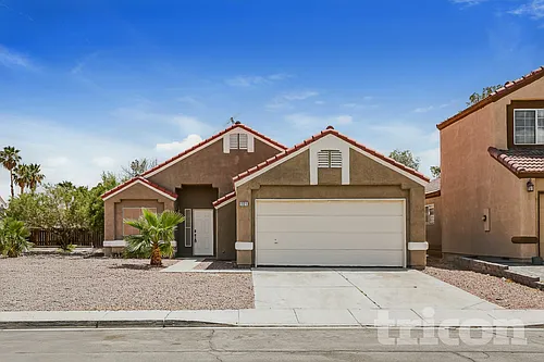 1121 Indian Hedge Dr Photo 1
