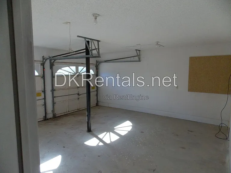 2160 Denson Ln S — Photo 8