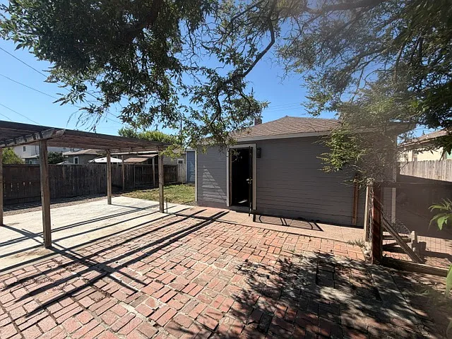 34 E Alpine Ave — Photo 16