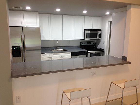 4th image of 9805 NW 52nd St APT 107