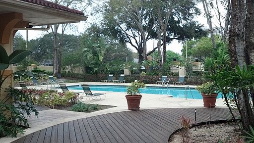 5th image of 5618 Pinnacle Heights Cir APT 110