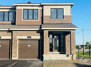 81 Osler St, Ottawa, ON K2W 0K8