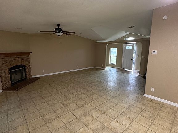 2nd image of 870 S State Road 415