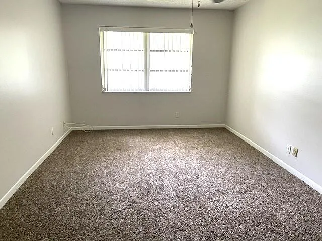 1202 S Drive Cir #A — Photo 22