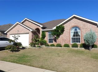 1621 Mount Zion Dr, Arlington, TX 76018