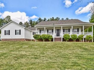 4931 Willow Pond Rd, Gastonia, NC 28056
