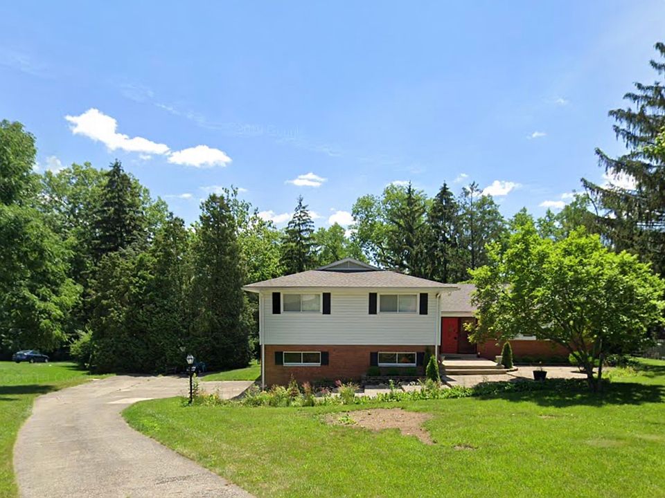 1st image of 7224 Eagle Creek Dr