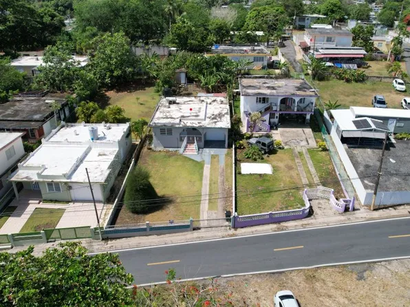 Avenue Sol 22 Bo Puerto Nuevo, Vega Baja, PR 00693