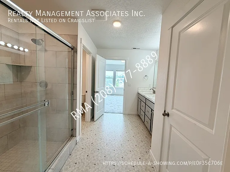 4719 W Santa Fe Ln — Photo 10