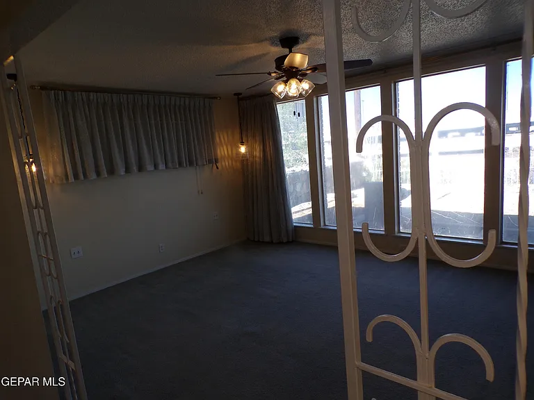 4820 Louisiana St — Photo 30