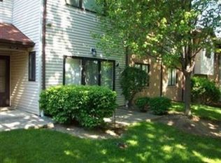 7147 Village Dr #7147, Mentor, OH 44060