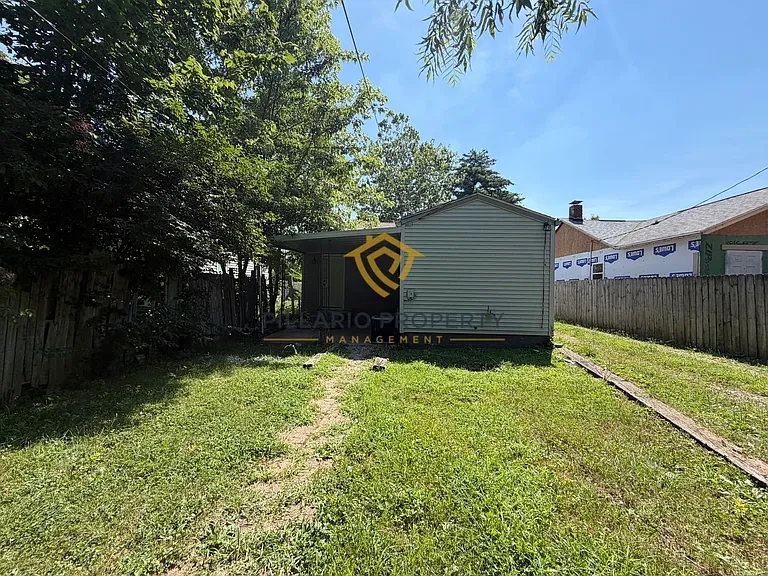 3270 Ralston Ave — Photo 14